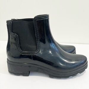 Capelli New York Women's Rain Boot Black Patent Upper Shiny Rugged Sole Women 9
